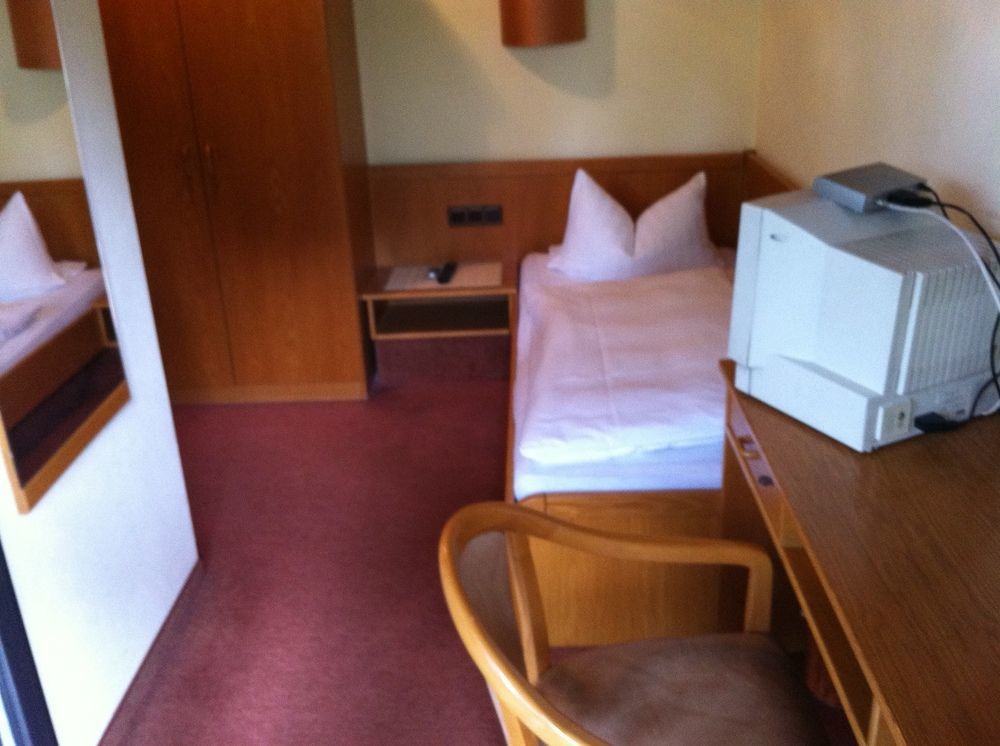 Bacchusstube Garni Inn 3*